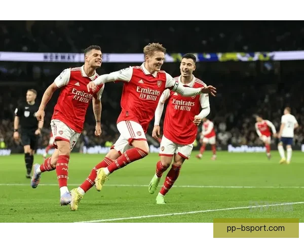 德布劳内对阵日本亚冠赛场高光时刻全面回顾与解析关键进球与统治级表现